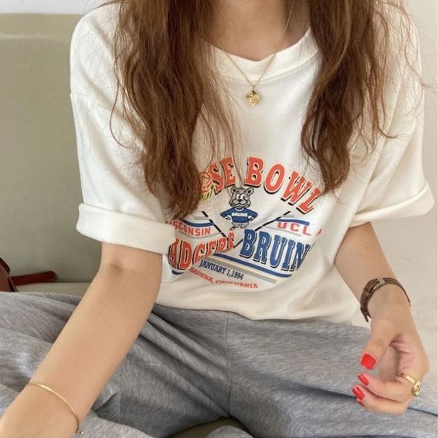 【LEESA】短袖T恤\美式短t\純棉上衣\白色短袖\女短T\設計感上衣\寬鬆\卡通上衣\落肩上衣\生日禮物\衣服\上衣\短t