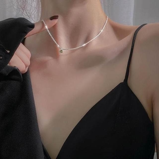 【LEESA】吊飾\鎖骨鏈\滿天星項鍊\送女生\生日禮物\項鍊女\ins風\925\純銀項鍊\項鍊\女生飾品\吊墜\綠鋯石