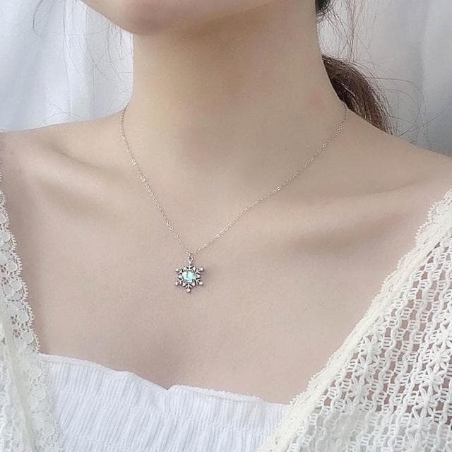 【LEESA】925純銀\雪花項鍊\項鍊\女生項鍊\月光石\吊墜\韓版\小清新\頸鏈\鎖骨鏈\高級感\毛衣鏈\氣質項鍊\生日禮物