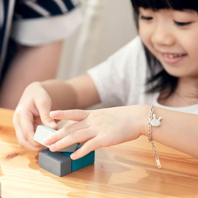 【ART64】純銀兒童手鍊/寶寶手鍊 生日/滿月/彌月禮物推薦 跳跳兔造型 寬版