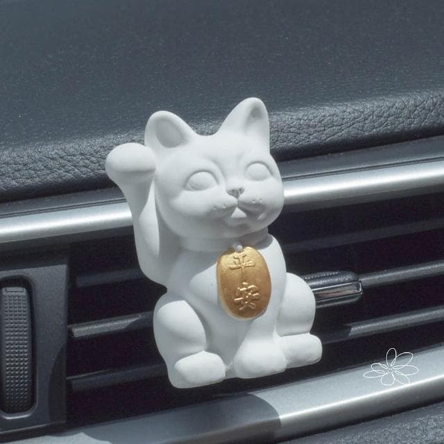 【Woohuang】超可愛 平安招財貓車用擴香夾(精油 交換禮物 平安 水泥 生日禮物 紀念日 車用香氛)