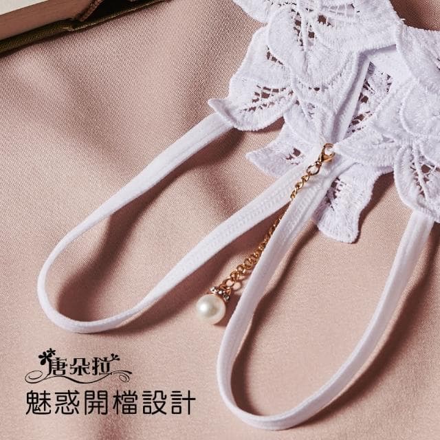 【唐朵拉】珍珠吊墜開檔丁字褲 角色扮演 情人節禮物(情趣開檔內褲 809)