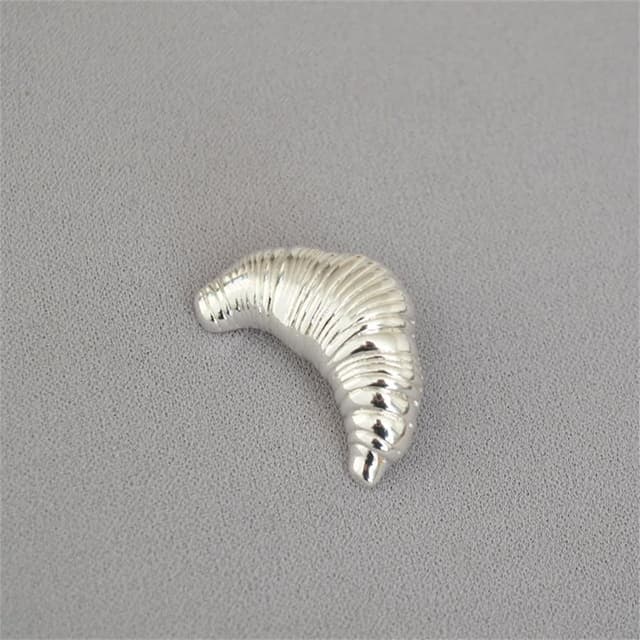 【MoonDy】胸針 別針 圍巾扣 絲巾扣 髮飾 明星同款 造型別針 個性胸針 女生禮物 小眾設計 銀色胸針 可頌別針 生日禮物