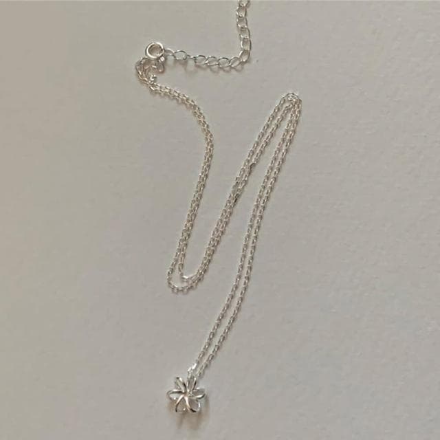 【MoonDy】項鍊 細項鍊 精緻項鍊 小項鍊 小花項鍊 氣質項鍊 星星項鍊 韓國項鍊 純銀項鍊 可愛項鍊 高級感 送女生 禮物