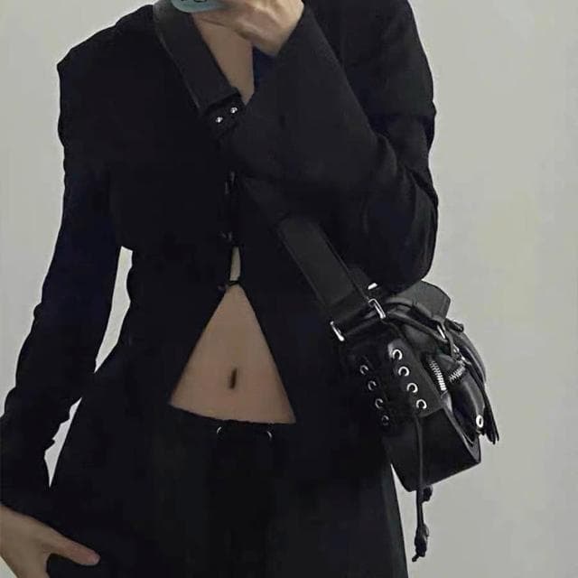 【MoonDy】包包 肩背包 斜背包 辣妹風 腋下包 機車包 miumiu風 質感潮酷辣妹 禮物 小眾包包百搭斜背包 黑色包包