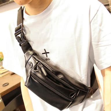 【MoonDy】包包 胸包 腰包 側背包 皮革包包 斜背包 防水腰包 胸包男生 黑色包包 手機腰包 情侶包包 斜背小包 生日禮物