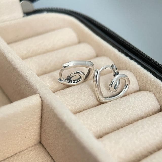 【LEEHER】s925純銀/愛心耳環/小耳環/正韓耳環/可愛耳環/情人節禮物/抗過敏耳環/扣式耳環/ 女生禮物