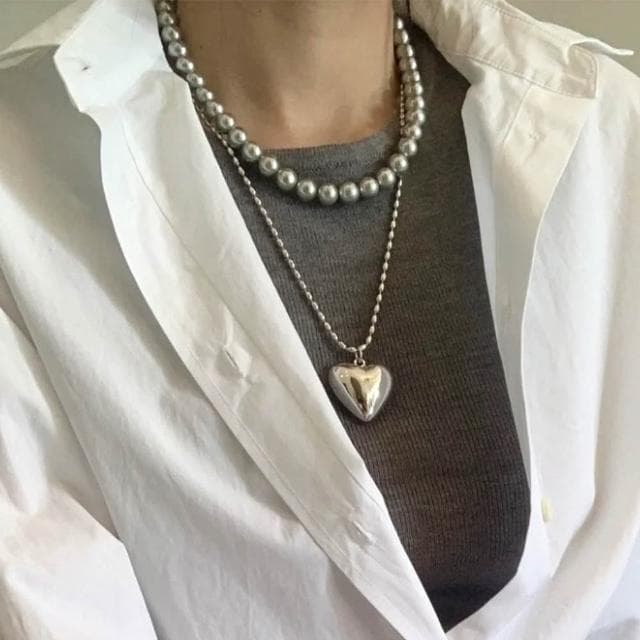 【LEEHER】愛心項鍊/項鍊女/灰色/精品珍珠項鍊/毛衣鏈/情人節禮物/愛心/吊墜/項鍊/米粒珠/鎖骨鍊/串珠項鍊/鈦鋼項鍊/