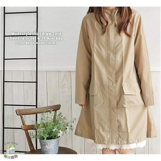 現貨🇯🇵日版 時尚 雨衣 風衣 輕便 透氣 日本 杜邦 Teflon 抗UV 防水 雨披 旅遊 出國 小孩 遊樂園 收納 交換禮物