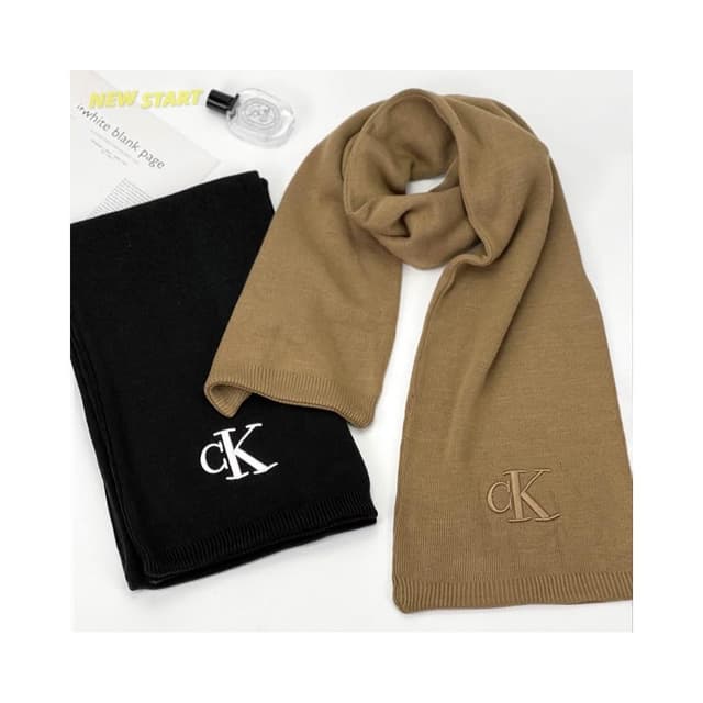 【Calvin Klein】New START精品服飾-員林 現貨 Calvin Klein CK 電繡字母 素面圍巾 圍巾 中性款