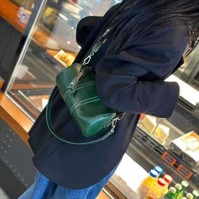 【達賀尊爵】植鞣頭層牛皮女士秋冬單肩斜挎簡約時尚包女生經典手袋枕頭包複古5色擇一