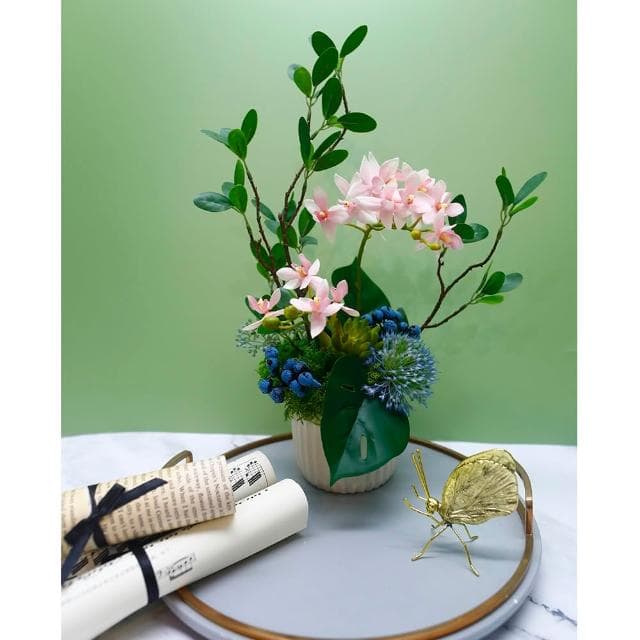 【HUGO DECO 榆果傢飾】雅緻粉蝴蝶蘭榕枝香氛花禮(擬真植物/人造盆栽/綠化/佈置/禮物)