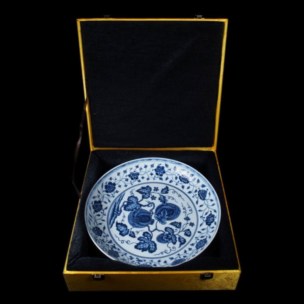 《博古珍藏》明 青花纏枝瓜果紋盤 早期收藏 老件瓷器 博物館級文物 附錦盒