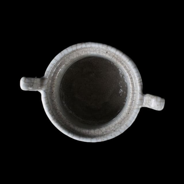 《博古珍藏》宋 官窯月白釉三足爐 早期收藏 老件香爐瓷器 博物館級文物