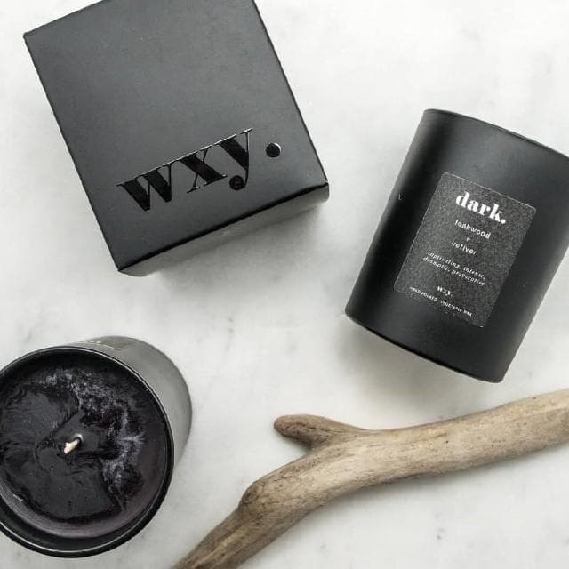 英國 wxy 經典黑蠟燭-dark. 柚木 & 岩蘭草/200g