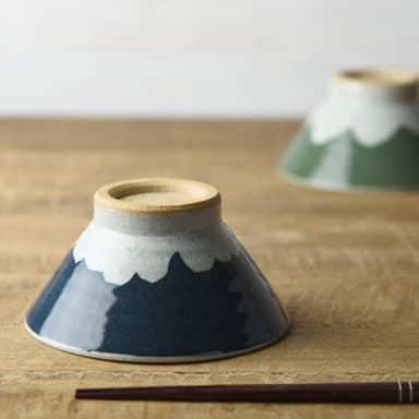 ［光檸］手工質感富士山飯碗 13cm(美濃燒 湯碗 碗 對碗 夫妻碗 陶瓷碗 瓷碗 小碗 日式碗 入厝 送禮 禮物)