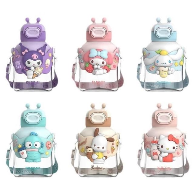 【SANRIO 三麗鷗】樂園太空吸管杯 700ml ( 正版授權 運動水壺 兒童水壺 大容量水瓶 隨身水壺 隨身杯 母嬰Tritan材質 美樂蒂 大耳狗 帕恰狗 人魚漢頓 庫洛米 Kitty 水杯 茶杯 保溫 保溫杯 送禮 生日禮物 交換禮物 聖誕禮物)70#2