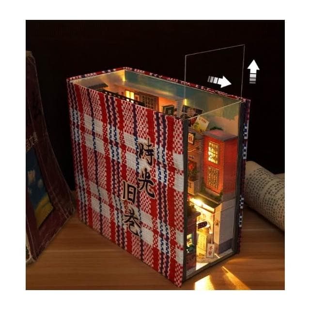 大旺小舖:diy袖珍娃娃屋材料包小屋時光舊巷 生日結婚母親節情人節聖誕交換禮物 實體店面