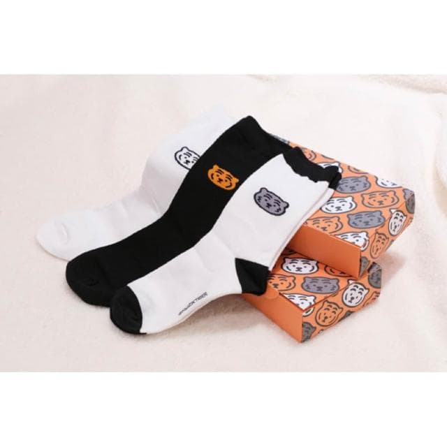 現-貨 𝗣𝗲𝗻𝗻𝘆 𝗦𝘁𝘂𝗱𝗶𝗼韓國MUZIK TIGER無職老虎襪子禮盒組✔學生襪 情侶襪 長襪 中筒襪 韓國襪