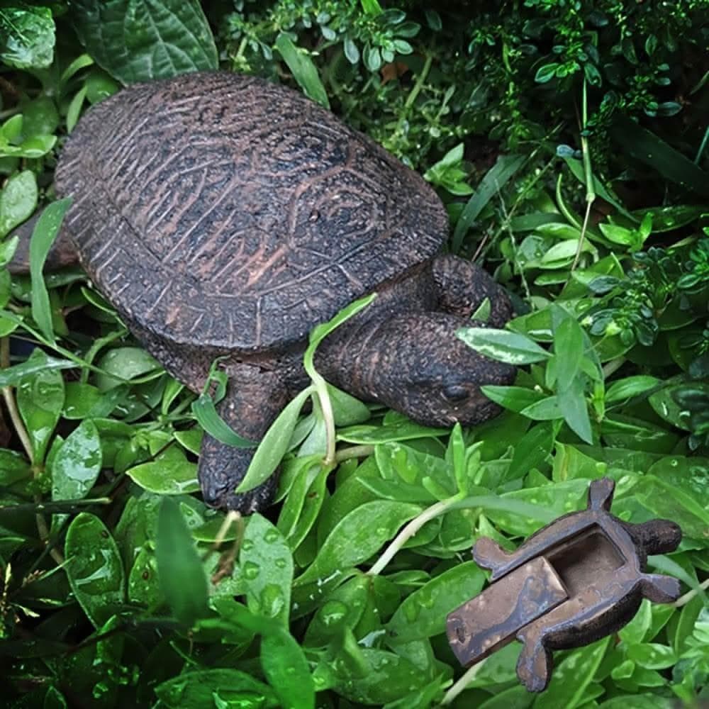 隱藏鑰匙盒 景觀造景 收納 鑰匙盒 動物造型 岩石感 仿真收納 大便造型 搞怪禮物 交換禮物 畢業禮物 聖誕節禮物 生日