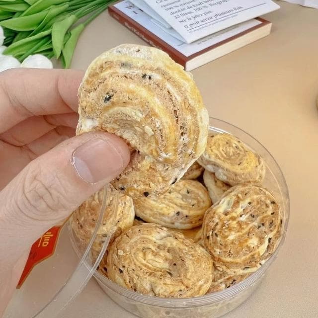 澳門特産香記鮑魚酥250g送禮手信傳統糕點心小喫休閒零食品盒裝