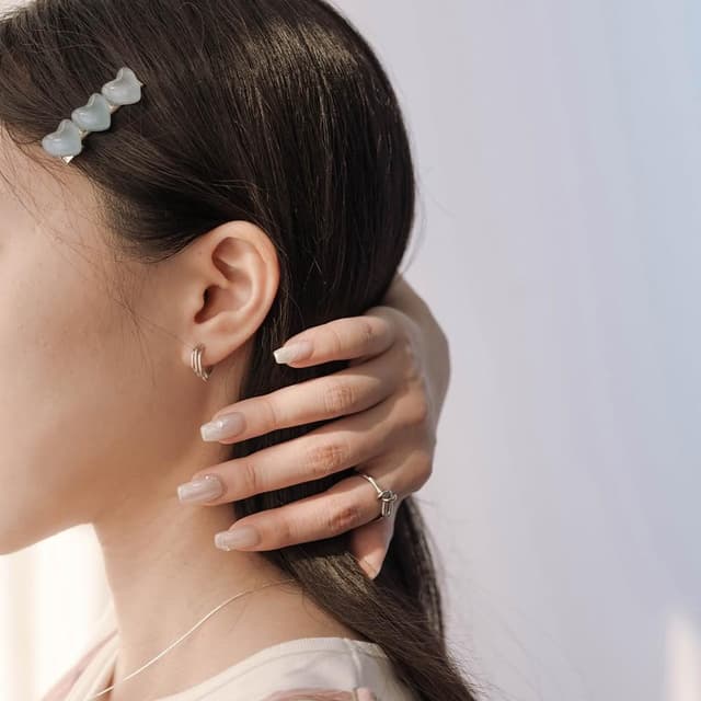 【Queenshop】QUEENSHOP_ S 女裝 正韓 層次圓圈環繞C型圈圈耳環 現+預 07030930