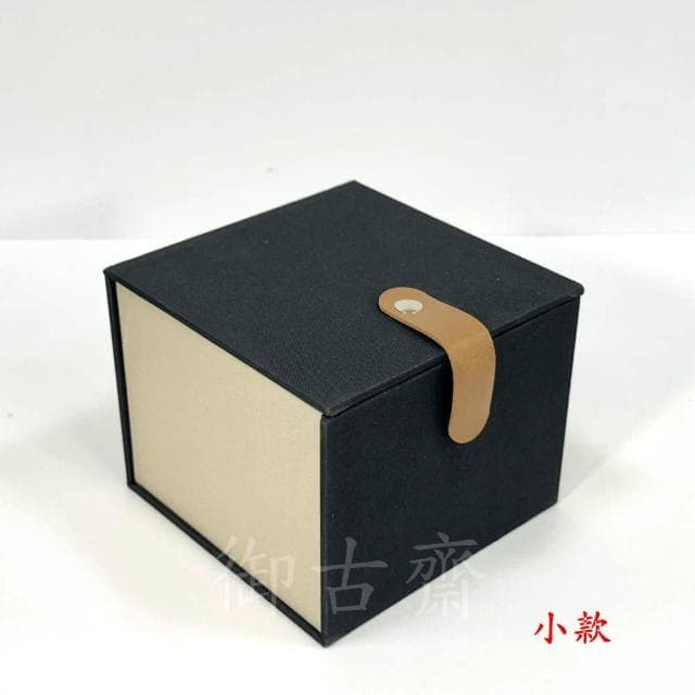 【御古齋】皮扣錦盒 方形盒 收納盒 收藏盒 禮盒 茶壺茶具 瓷器 玉石水晶 珍藏盒 防撞防壓 內裡軟墊 0624