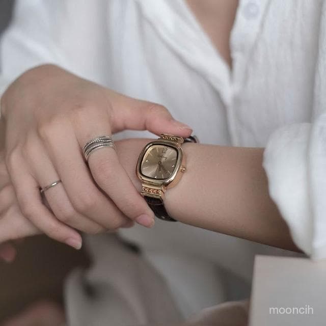 偉偉有道 法國小衆手錶女複古風小方糖輕奢高級感簡約氣質2025年新款小錶盤
