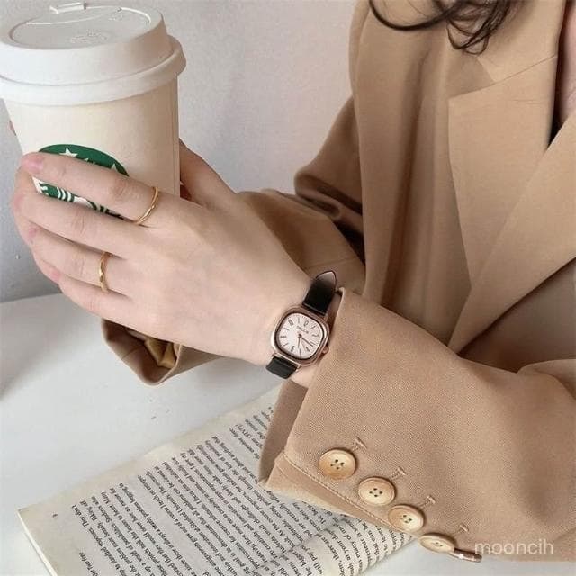 偉偉錶錶 顯白複古小衆百搭休閒石英錶手錶女學生簡約輕奢氣質學生高級