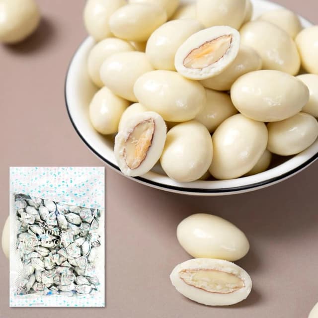 【CHARA 微百貨】日本 北海道 杏仁 白巧克力 250g