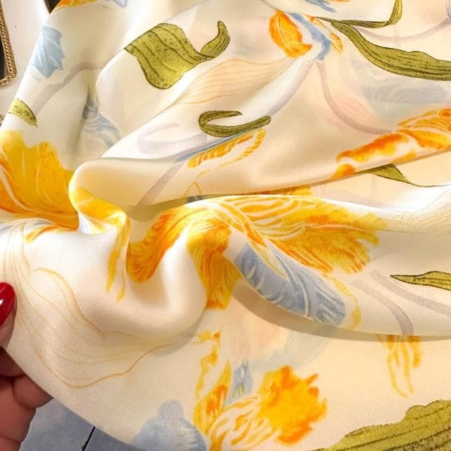 梵花 磁吸扣三角小方巾絲巾女嫩黃鵝黃色春秋夏季護頸飾圍脖子薄圍巾70