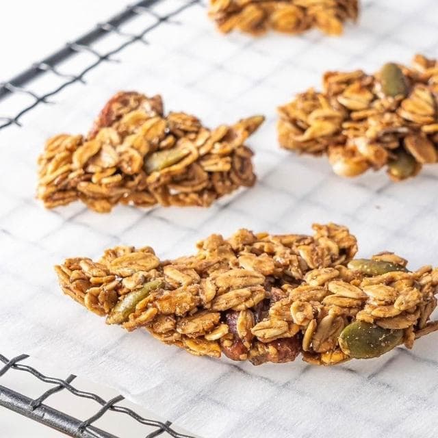 【GRANOLA GAGA 穀卡卡】燕麥脆片200g/500g (原味/榛果巧克力/日月潭紅茶/抹茶大豆/米香三寶柑/;高纖低卡/早餐麥片/零嘴餅乾)