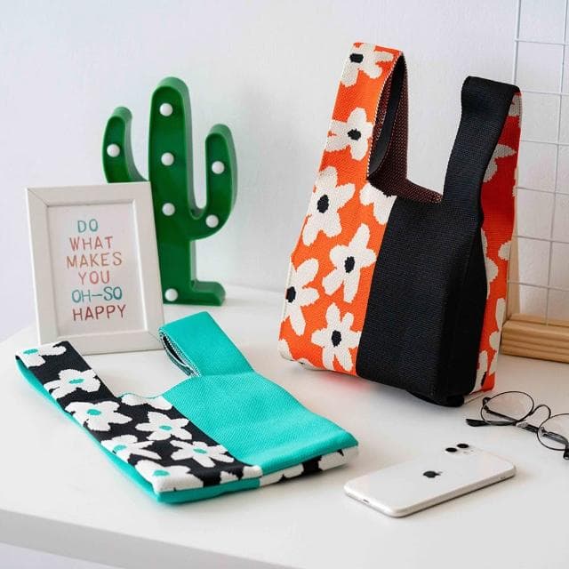 【AHUA 阿華有事嗎】AHUA阿華有事嗎 韓系包包 滿版小花拼純色針織手提包 B0071 韓妞必備包 百搭配件 包包 袋子 手袋 肩包 日系