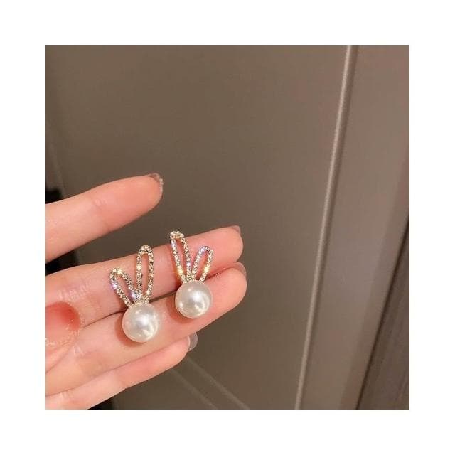 {遇見臻品}BG080韓國珍珠鑲鑽兔耳朵兔子可愛耳環甜美精緻小巧閨蜜耳釘耳飾日韓C字耳圈耳環女生氣質耳環蝴蝶耳環