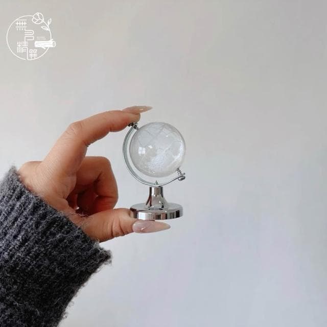 迷你水晶地球儀｜地球可以轉動｜桌面擺件｜小紅書 水晶球 交換禮物 拍照道具 桌面擺件 聖誕節禮物 地球
