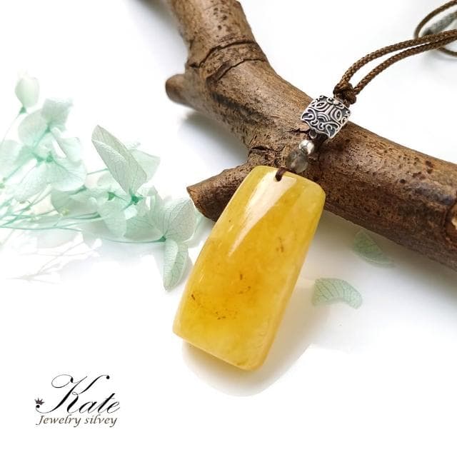 【KATE】銀飾 手工設計小舞獅天然琥珀蜜蠟無事牌項鍊 波羅的海琥珀蜜蠟 植物珀 無事牌蜜蠟 色澤潤美 生日禮物 情人禮物