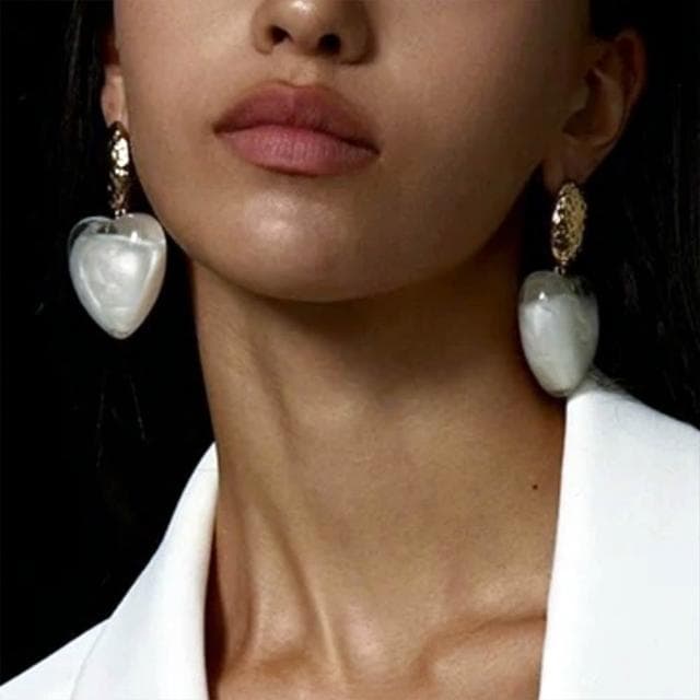 【LEEHER】愛心耳環/飾品/垂墜耳環/吊墜/高級感/耳環/女生耳環/百搭