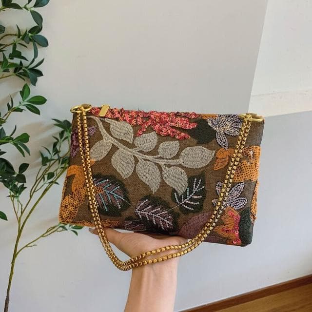 高級感亮片晚宴包新款刺繡手拿包小眾包包女士信封包質感公事包商務編織手抓包手機腋下包男女信封包多夾層大容量手提包禮物包