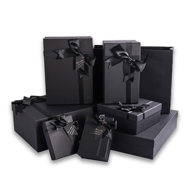 【NESTY嚴選】禮物盒 包裝盒 禮物包裝盒 節慶生日禮盒 氣氛燈串 附精美賀卡 附手提紙袋