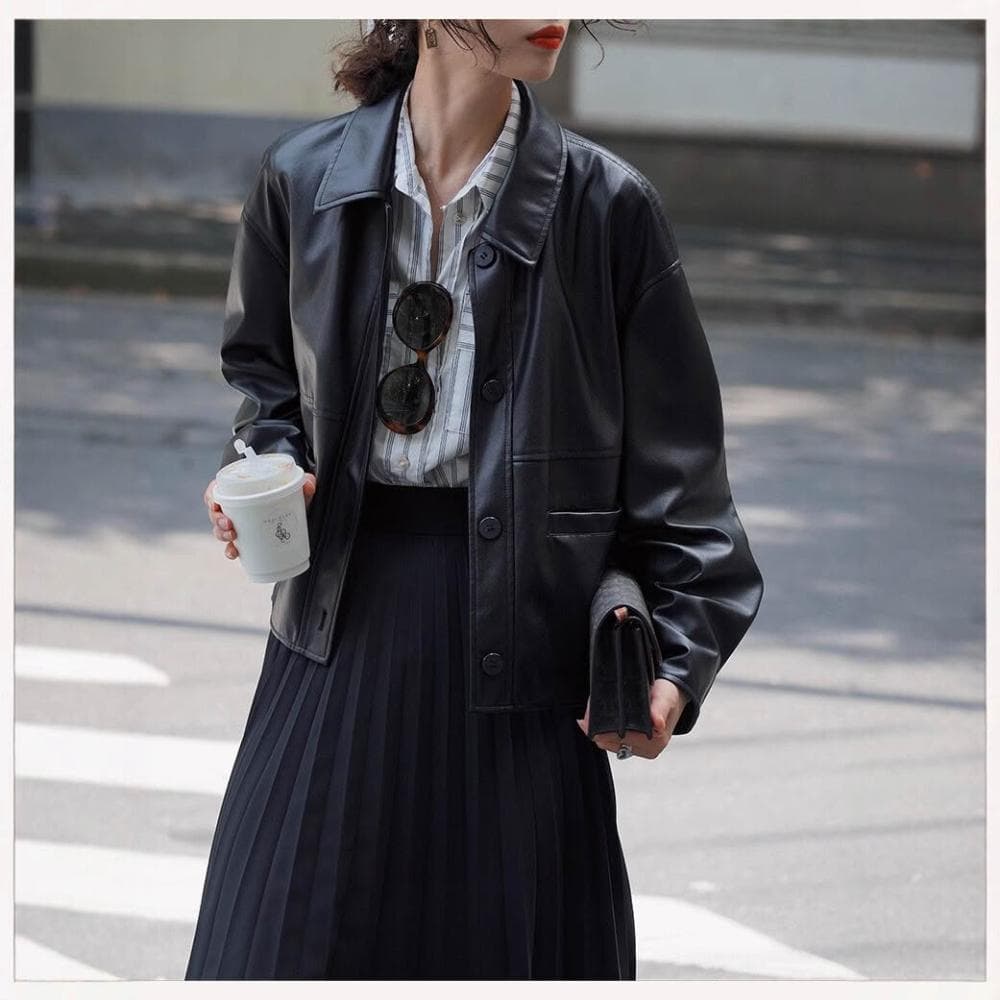 法式黑色皮衣女寬松短款小個子皮夾克外套女 翻領皮夾克外套大衣 純色寬鬆外套上衣開衫 法式通勤氣質優雅風外搭 七夕生日禮物