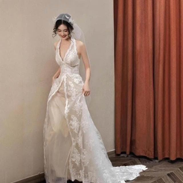 新娘婚禮晨袍晚宴生日聚會森系超仙韓式蕾絲輕婚紗高級感掛脖禮服