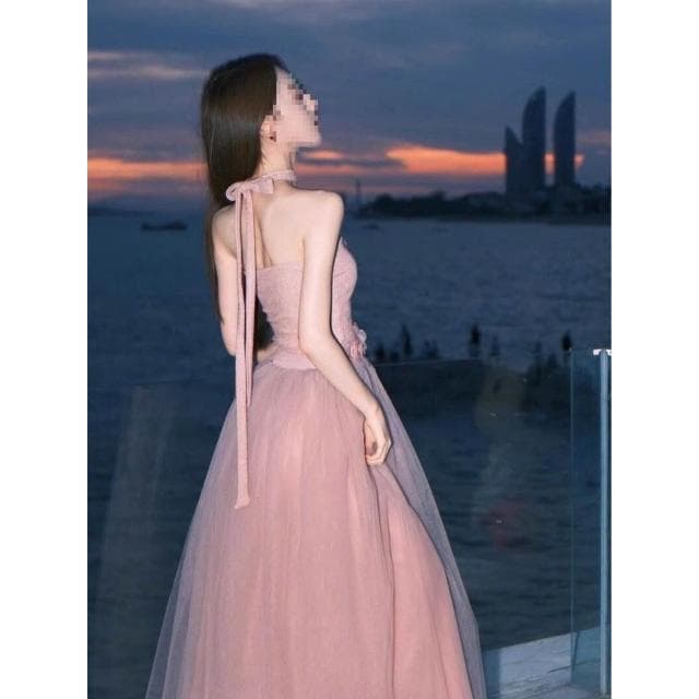 粉色甜美抹胸裙生日晚宴晚禮服輕奢小眾收腰連衣裙女夏季氣質長裙