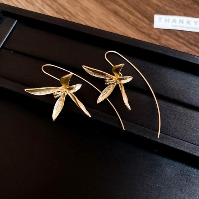 耳環超仙鸢尾花花朵耳環時尚百搭耳墜氣質優雅通勤耳飾輕奢高級感輕盈精緻輕奢高級韓國不過敏看不膩超閃耳環耳飾禮服配飾百搭禮物