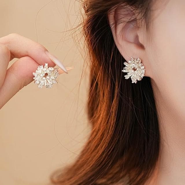 Miss Si【現貨速發】絢爛皓石珍珠煙花銀針圓形花朵耳環 璀璨煙花太陽花耳針 超閃精緻小眾輕奢風鋯石珍珠時尚高級感耳飾