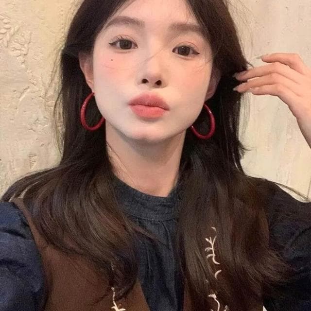 耳環女簡約百搭可愛紅色滴油大耳圈氣質耳夾秋冬安可拉紅耳飾耳環耳釘耳飾女生耳環法式耳環流行百搭耳釘生日禮物貼耳耳環