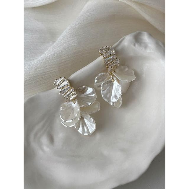 耳環流蘇貝殼花朵耳環小眾設計感高級耳墜女夏季新款耳飾耳釘 耳環耳釘耳飾女生耳環法式耳環流行百搭耳釘生日禮物貼耳耳環