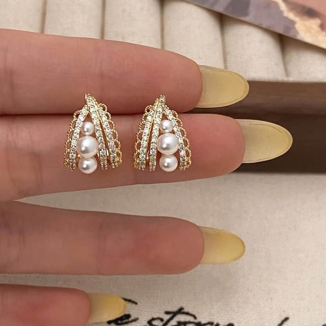 耳環珍珠耳環法式耳飾女輕奢氣質高級感耳釘網紅2025年新款耳環耳釘耳飾女生耳環法式耳環流行百搭耳釘生日禮物貼耳耳環