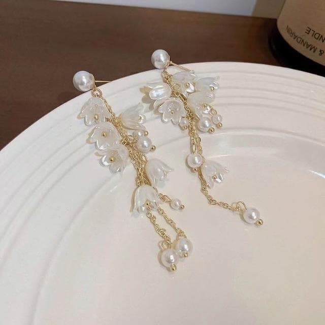 耳環新款清新甜美水晶鈴蘭花流蘇耳鉤女韓國高級氣質優雅顯瘦珍珠耳飾耳環耳釘耳飾女生耳環法式耳環流行百搭耳釘生日禮物貼耳耳環