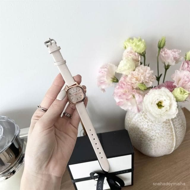 小李甄選  方形手錶女款ins風小衆顯白氣質學生女生百搭時尚防水高級感石英