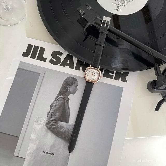 小李甄選  方形手錶女款ins風小衆顯白氣質學生女生百搭時尚防水高級感石英